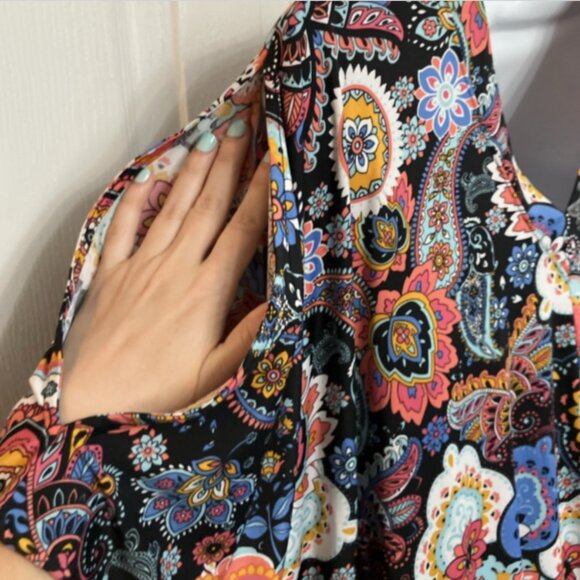 Josie Natori ladies Med Multicolor Comfort Muumuu Style Cold-Shoulder soft Top - Picture 8 of 15